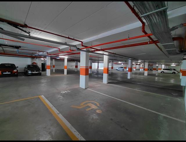 120M² OFFICE TO LET IN BRYANSTON